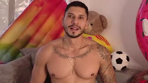 HEY IM SETH online show from 07-05-26, 03:52