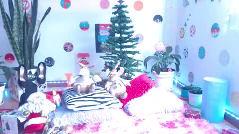 Snapshot of seuctive_woman57 chatting on 12-05-24, 06:44 samy online show from 12-05-24, 06:44