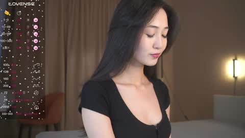 Sana online show from 04-28-26, 02:33