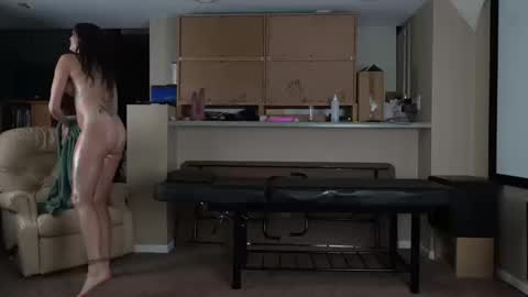 Snapshot of seven8080 chatting on 10-11-25, 02:55 Seven  Anthony online show from 10-11-25, 02:55