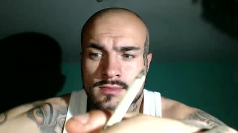 Snapshot of sevendragons1 chatting on 09-13-25, 04:18 SevenDragons online show from 09-13-25, 04:18