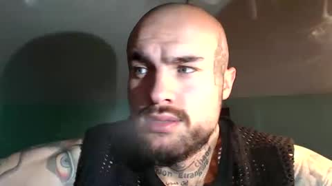 Snapshot of sevendragons1 chatting on 11-19-25, 09:53 SevenDragons online show from 11-19-25, 09:53