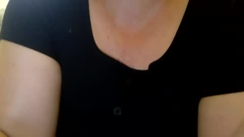Snapshot of sex451230247777 chatting on 06-14-26, 11:23 sex451230247777 online show from 06-14-26, 11:23