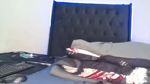 sex_bomb30 online show from 05-07-26, 12:27