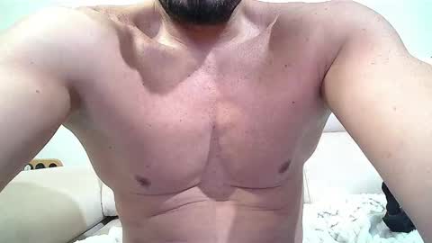 SEX MACHINE 19 online show from 11-28-25, 06:43