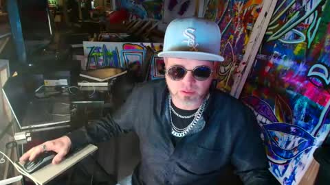 Snapshot of sexactyour chatting on 11-01-25, 01:40 Sexactyour online show from 11-01-25, 01:40