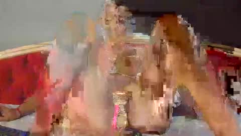 SEX BOMB 6T9 online show from 01-05-25, 12:10