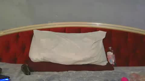 SEX BOMB 6T9 online show from 01-06-25, 02:47