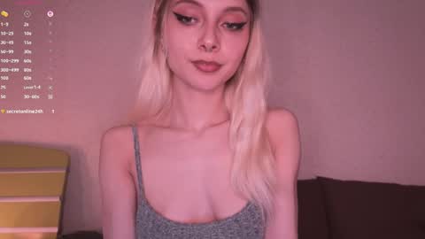 Dina online show from 04-19-26, 12:33