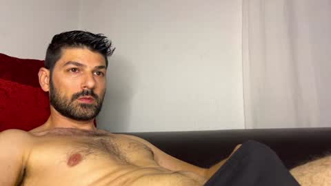 Snapshot of sexfriendch chatting on 12-30-24, 01:15 Lucenzo  online show from 12-30-24, 01:15