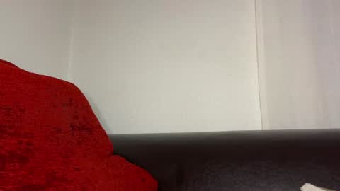 Snapshot of sexfriendch chatting on 01-28-25, 03:15 Lucenzo  online show from 01-28-25, 03:15