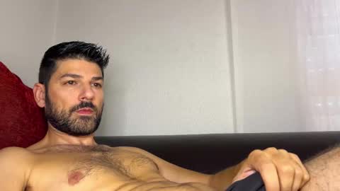 Snapshot of sexfriendch chatting on 09-21-25, 08:27 Lucenzo  online show from 09-21-25, 08:27