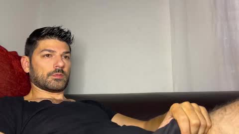 Snapshot of sexfriendch chatting on 09-25-25, 07:23 Lucenzo  online show from 09-25-25, 07:23