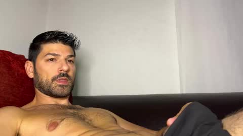 Snapshot of sexfriendch chatting on 09-27-25, 12:15 Lucenzo  online show from 09-27-25, 12:15