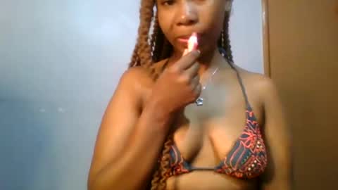 Snapshot of sexie_curvie chatting on 02-03-25, 04:04 Maggie online show from 02-03-25, 04:04