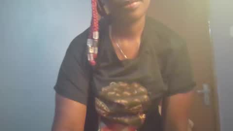 Snapshot of sexie_curvie chatting on 02-27-25, 03:15 Maggie online show from 02-27-25, 03:15