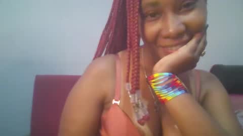 Snapshot of sexie_curvie chatting on 03-01-25, 05:09 Maggie online show from 03-01-25, 05:09