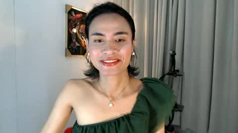 Snapshot of sexiestlara chatting on 06-25-26, 11:26 lara online show from 06-25-26, 11:26