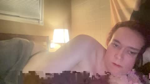 Snapshot of sexiflorence chatting on 10-16-25, 02:34 Florence online show from 10-16-25, 02:34