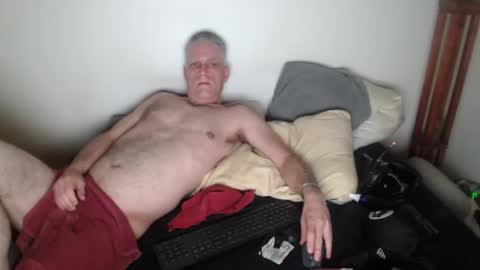 sexisgood0 online show from 05-17-26, 07:21