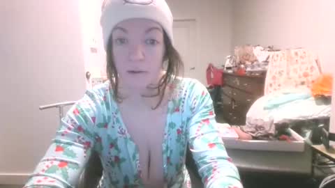 Snapshot of sexislitpuss69 chatting on 12-14-25, 03:06 sexislitpuss69 online show from 12-14-25, 03:06