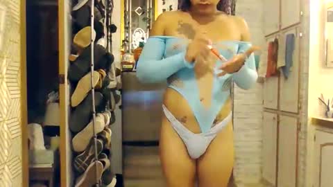 sexiwhiskey699 online show from 11-09-25, 01:48