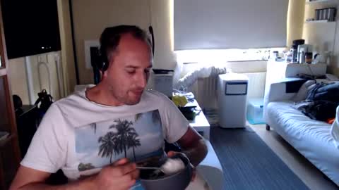 Snapshot of sexlobo1 chatting on 07-02-26, 12:33 Sexlobo online show from 07-02-26, 12:33