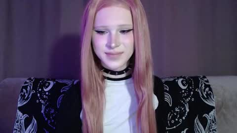 Nextdoor Princess online show from 03-15-26, 05:02