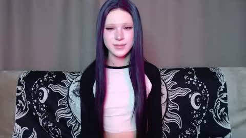 Nextdoor Princess online show from 06-18-26, 08:58