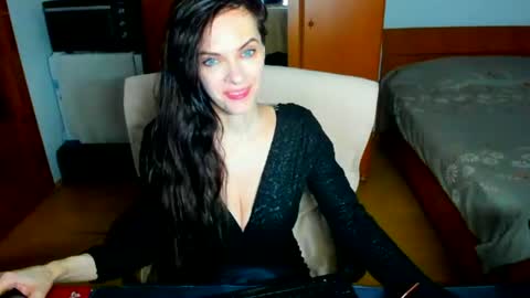 Snapshot of sexqueen1111 chatting on 06-15-26, 08:22 sexqueen1111 online show from 06-15-26, 08:22