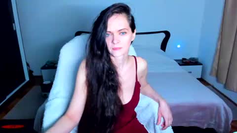 Snapshot of sexqueen1111 chatting on 07-25-26, 12:53 sexqueen1111 online show from 07-25-26, 12:53