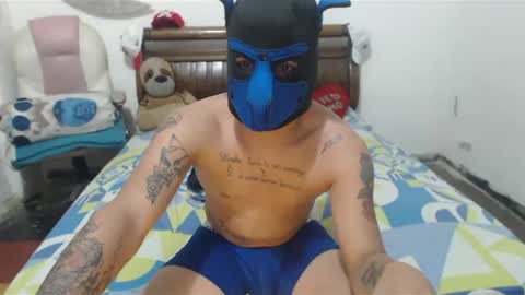 Snapshot of sextshotlati chatting on 02-22-25, 07:34 thiago online show from 02-22-25, 07:34
