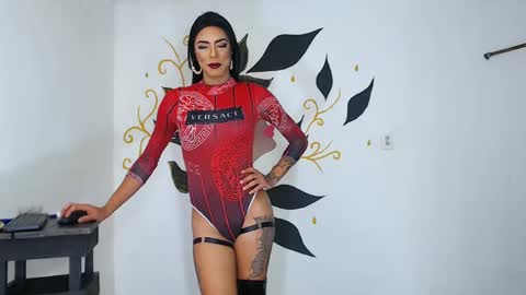 Snapshot of sextshotlati chatting on 03-04-25, 08:02 thiago online show from 03-04-25, 08:02