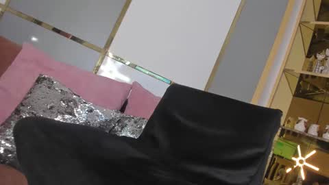 shantall   IG candy charms09 online show from 12-18-24, 03:11