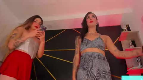 Tifanny Benitez  online show from 11-28-25, 10:34