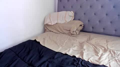 Jax and Lu online show from 12-23-24, 09:29