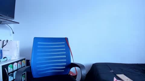 Jax and Lu online show from 01-17-25, 10:23