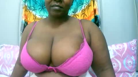 sexxi_ebony online show from 02-18-26, 03:46