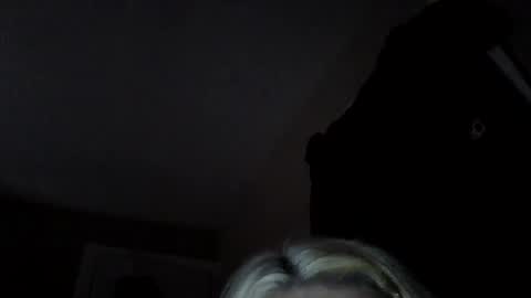 Snapshot of sexxiibossbabe chatting on 12-02-25, 06:19 sexxiibossbabe online show from 12-02-25, 06:19