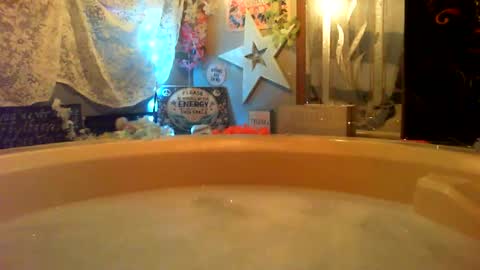 Snapshot of sexxileeah42o chatting on 07-06-26, 04:09 Leeah CloudZzz online show from 07-06-26, 04:09