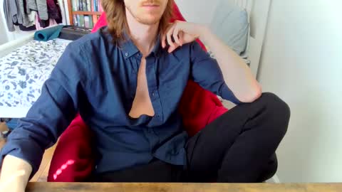 Snapshot of sexxxy_adam chatting on 04-23-26, 12:29 Adam online show from 04-23-26, 12:29