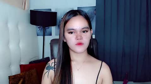 sexxxy_caroline online show from 02-08-25, 11:55