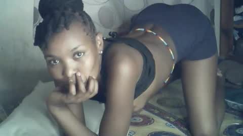 sexxy_curvy23 online show from 02-17-26, 09:10