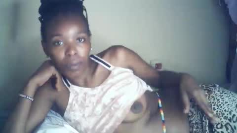 Snapshot of sexxy_curvy23 chatting on 05-16-26, 02:19 sexxy_curvy23 online show from 05-16-26, 02:19