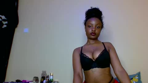 Snapshot of sexxy_daisyy chatting on 10-15-25, 03:34 sexxy_daisyy online show from 10-15-25, 03:34