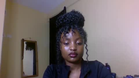 Snapshot of sexxy_daisyy chatting on 10-22-25, 06:35 sexxy_daisyy online show from 10-22-25, 06:35