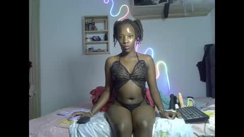 Snapshot of sexxy_flave chatting on 01-17-26, 08:30 Sexxy Flave online show from 01-17-26, 08:30