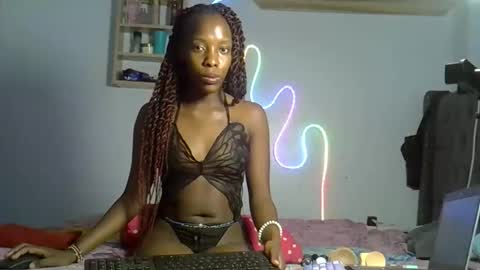 Snapshot of sexxy_flave chatting on 02-19-26, 08:43 Sexxy Flave online show from 02-19-26, 08:43