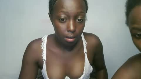 Snapshot of sexxy_kyla chatting on 10-13-25, 07:58 sexxy_kyla online show from 10-13-25, 07:58