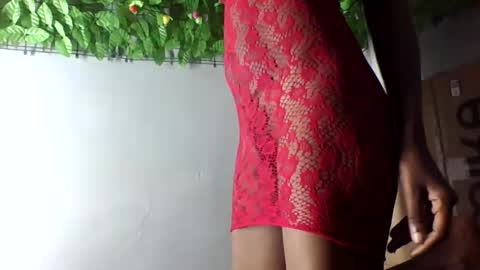 sexxy_leaire online show from 04-19-26, 06:21